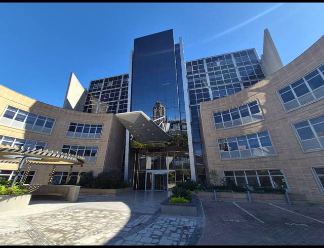 100M² OFFICE TO LET IN SANDTON CENTRAL